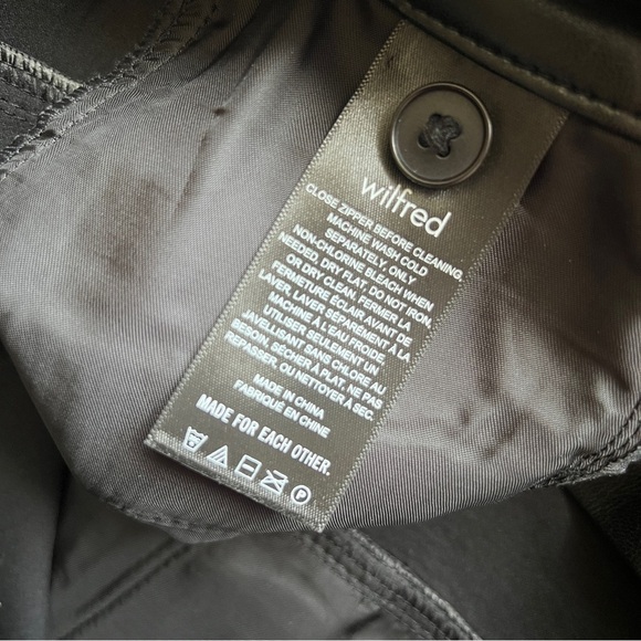 Aritzia Wilfred Rebel Pant - Picture 3 of 8